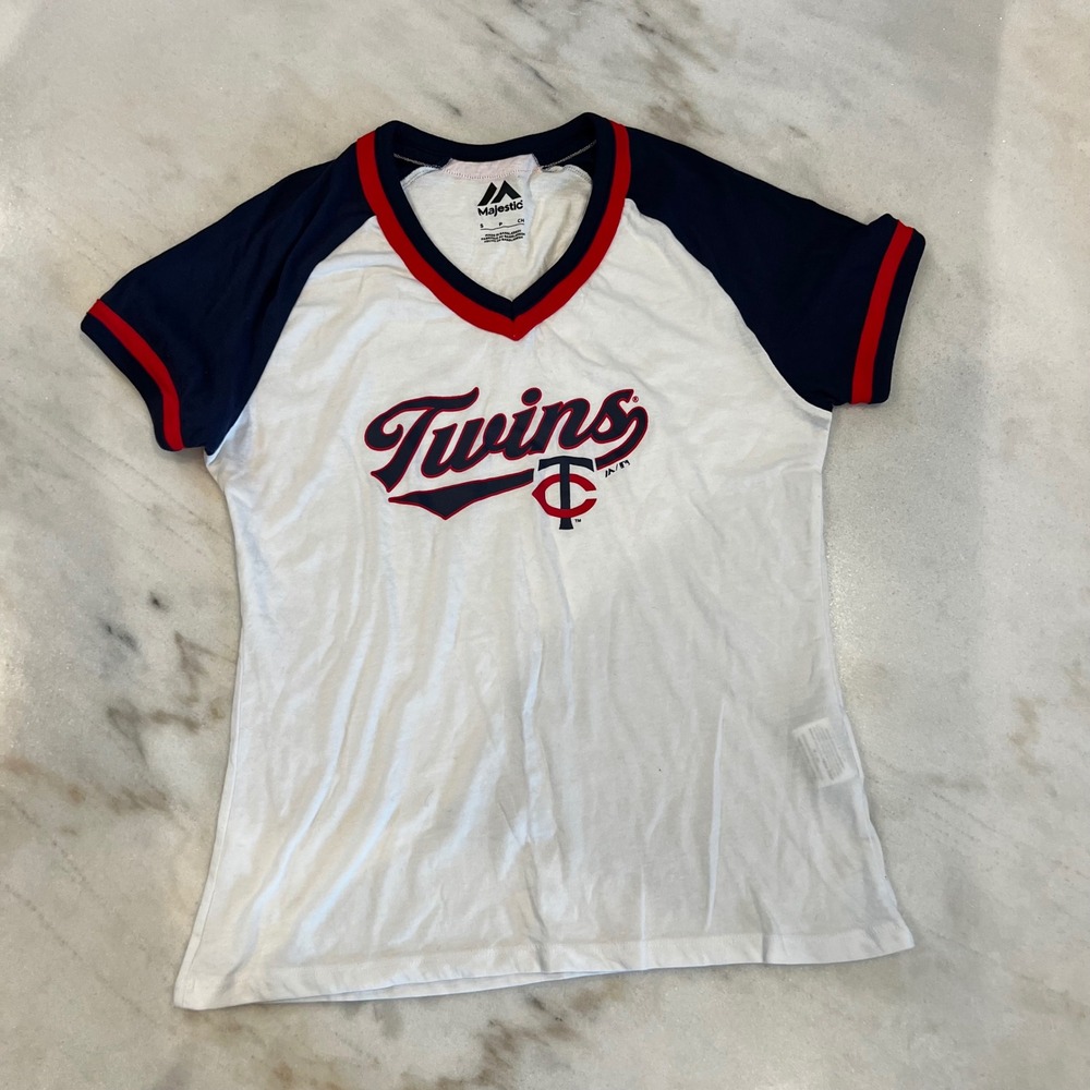 Majestic Minnesota Twins Baseball T‎ Shirt Womens Small Raglan V Neck White